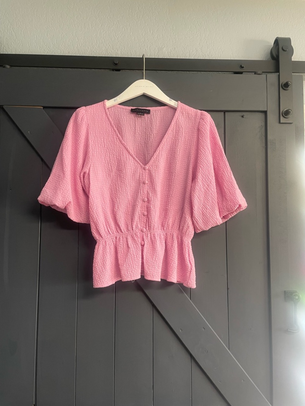 Sanctuary Pink Textured V-Neck Peplum Blouse